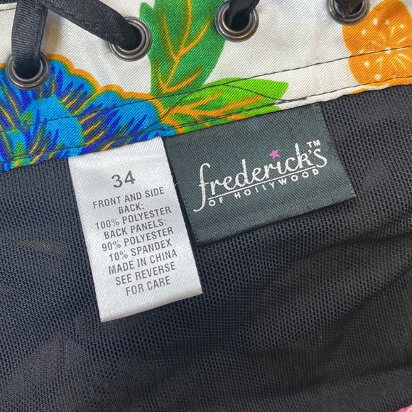 Frederick’s of Hollywood Corset - Picture 7 of 9